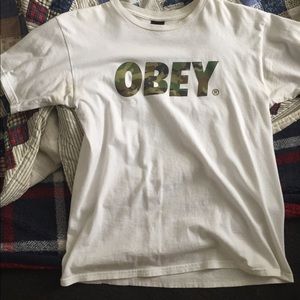 Men’s Obey T-shirt